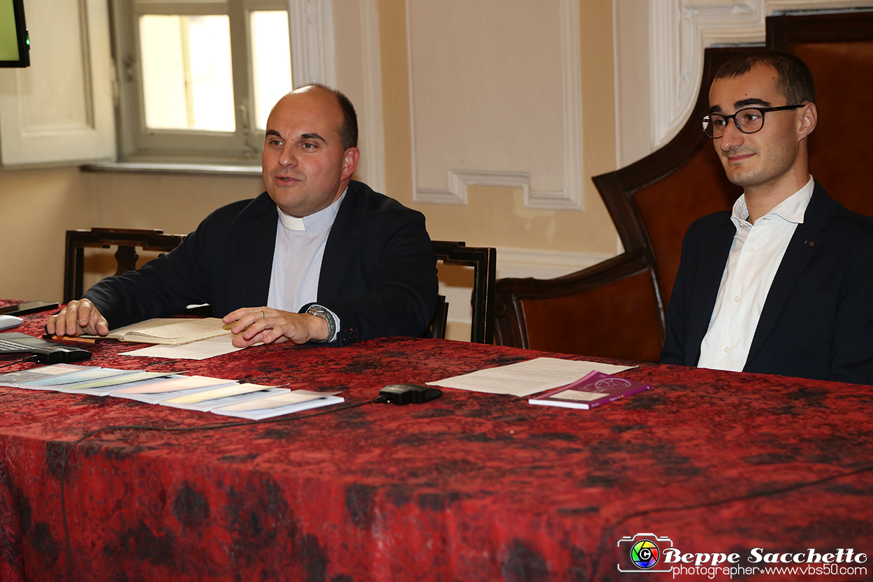VBS_3252 - Presentazione Libro 'Vangelo per Fuori Sede' di Don Mauro Canta.jpg